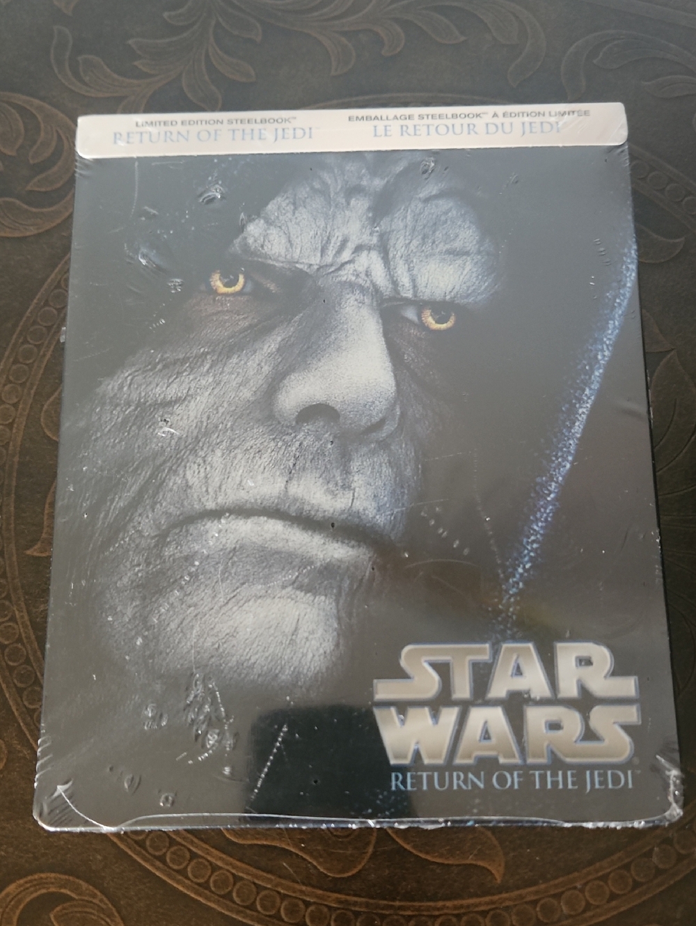 Star Wars SteelBook with Grayscale Emperor Portrait and Yellow Eyes